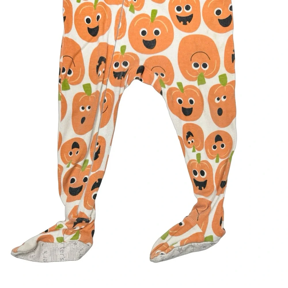 Carter’s‎ Pumpkin Footie Pajamas